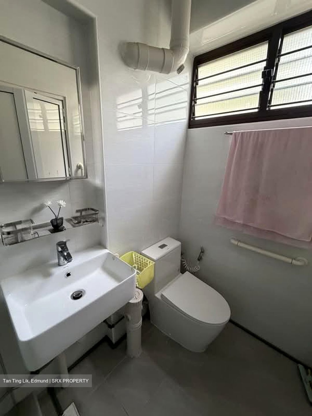 Blk 306 Yishun Rivergreen (Yishun), HDB 5 Rooms #560086691